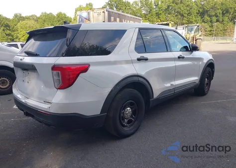 2020 Ford Police Interceptor z USA, uszkodzony, nr VIN 1FM5K8AW7LGB07507